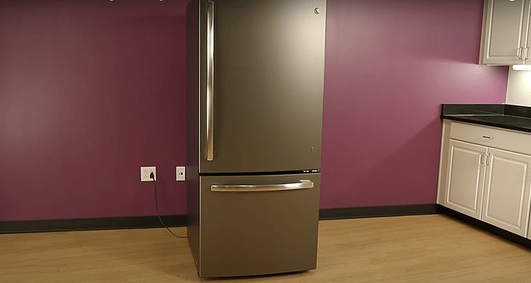 GE Refrigerator 01